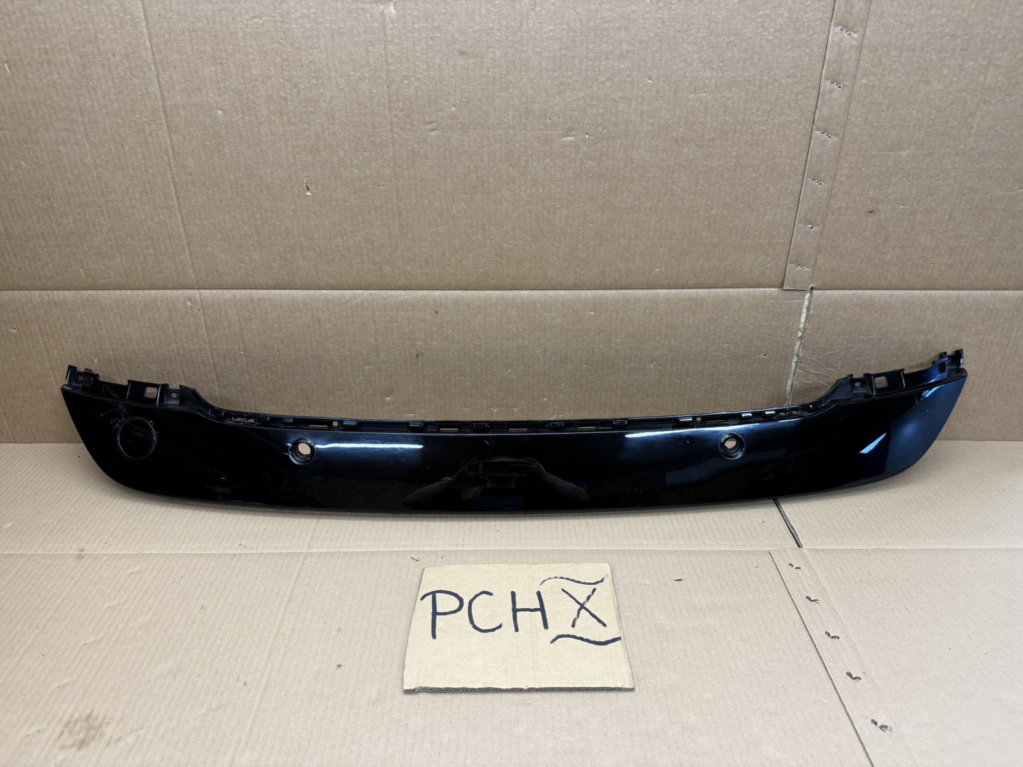 LAND ROVER VELAR L550 SPOILER PARACHOQUES image 2