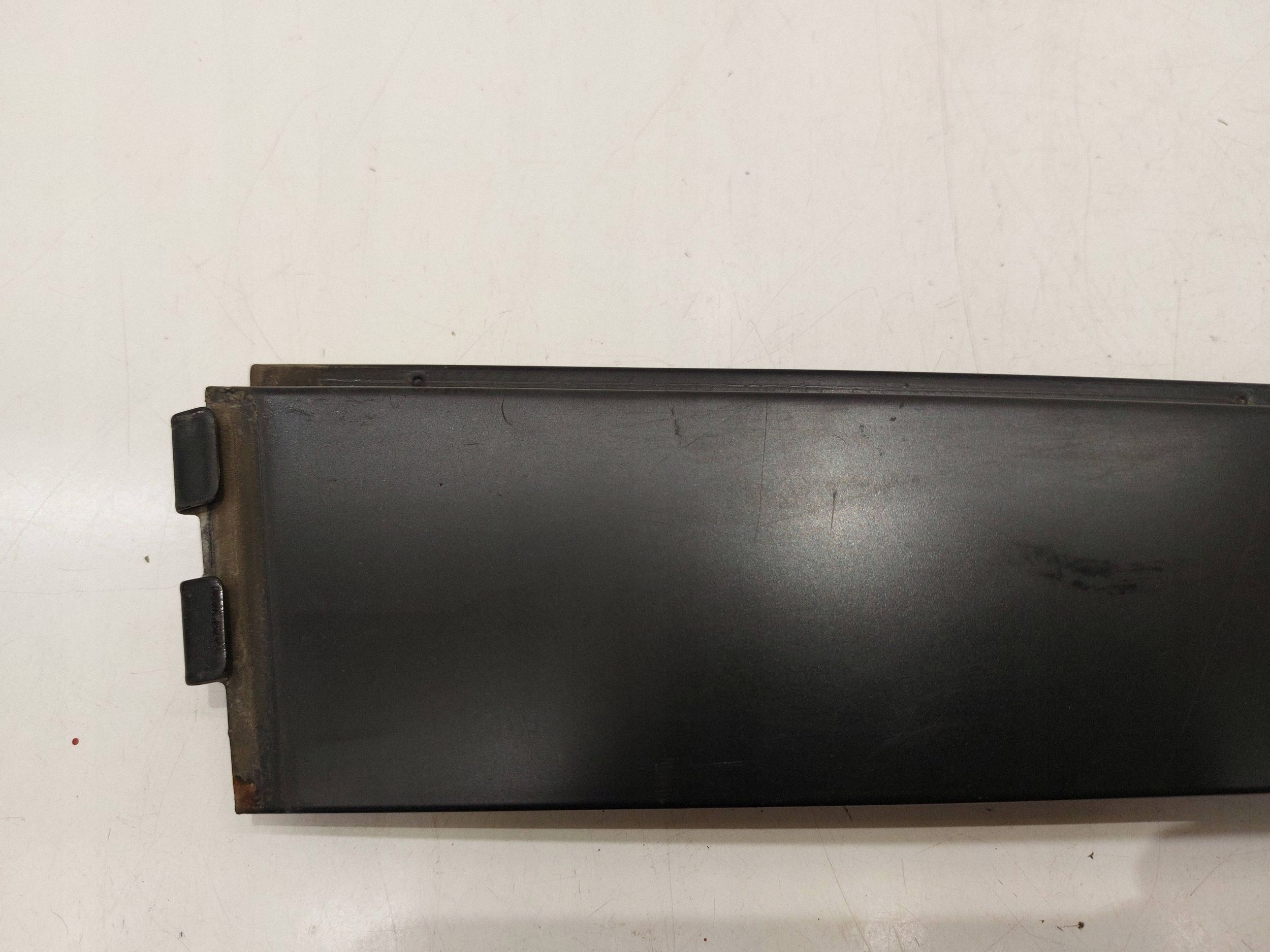 VW Passat B6 2009 Taka leva lasitiiviste 3C0839901