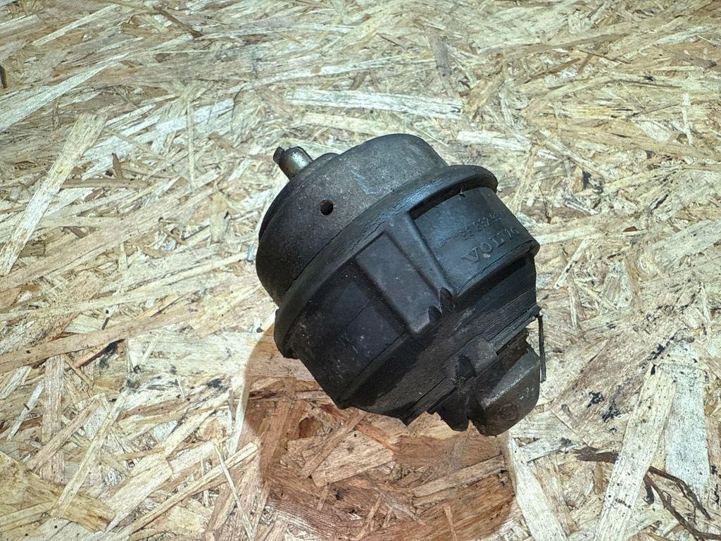 Volvo S60 I 2.4 Support Moteur 8683293 image 2