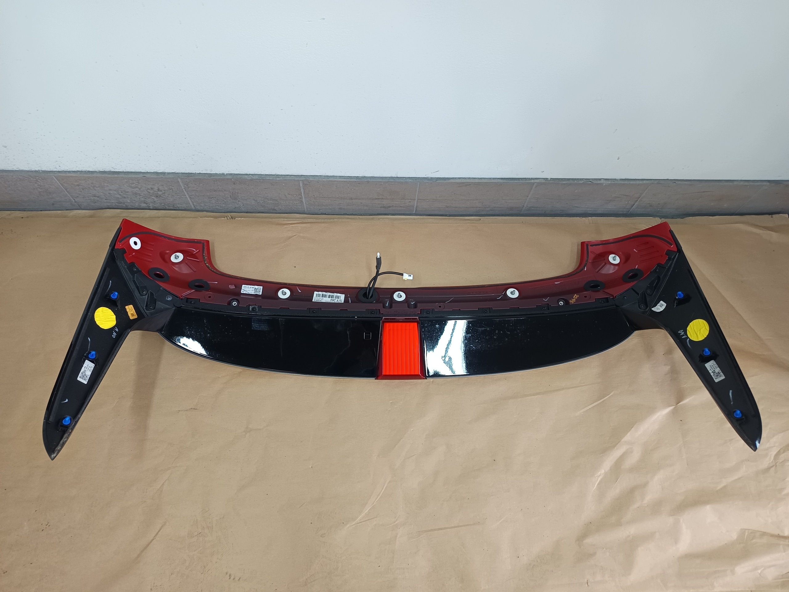 Heckklappenspoiler Hyundai Kona II P-87211-HF100