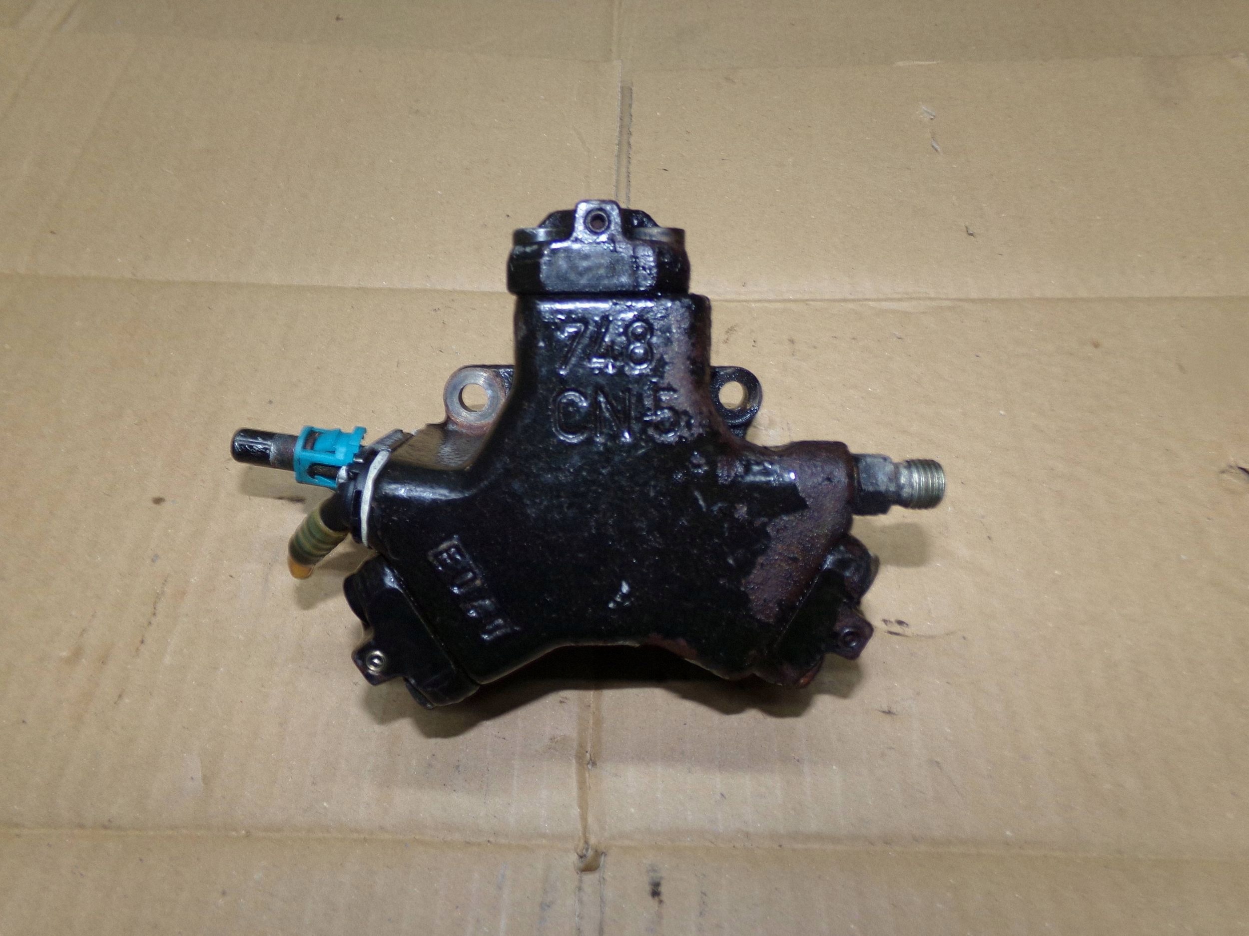 Bomba inyectora Chrysler PT Cruiser 2002 0445010014 image 2