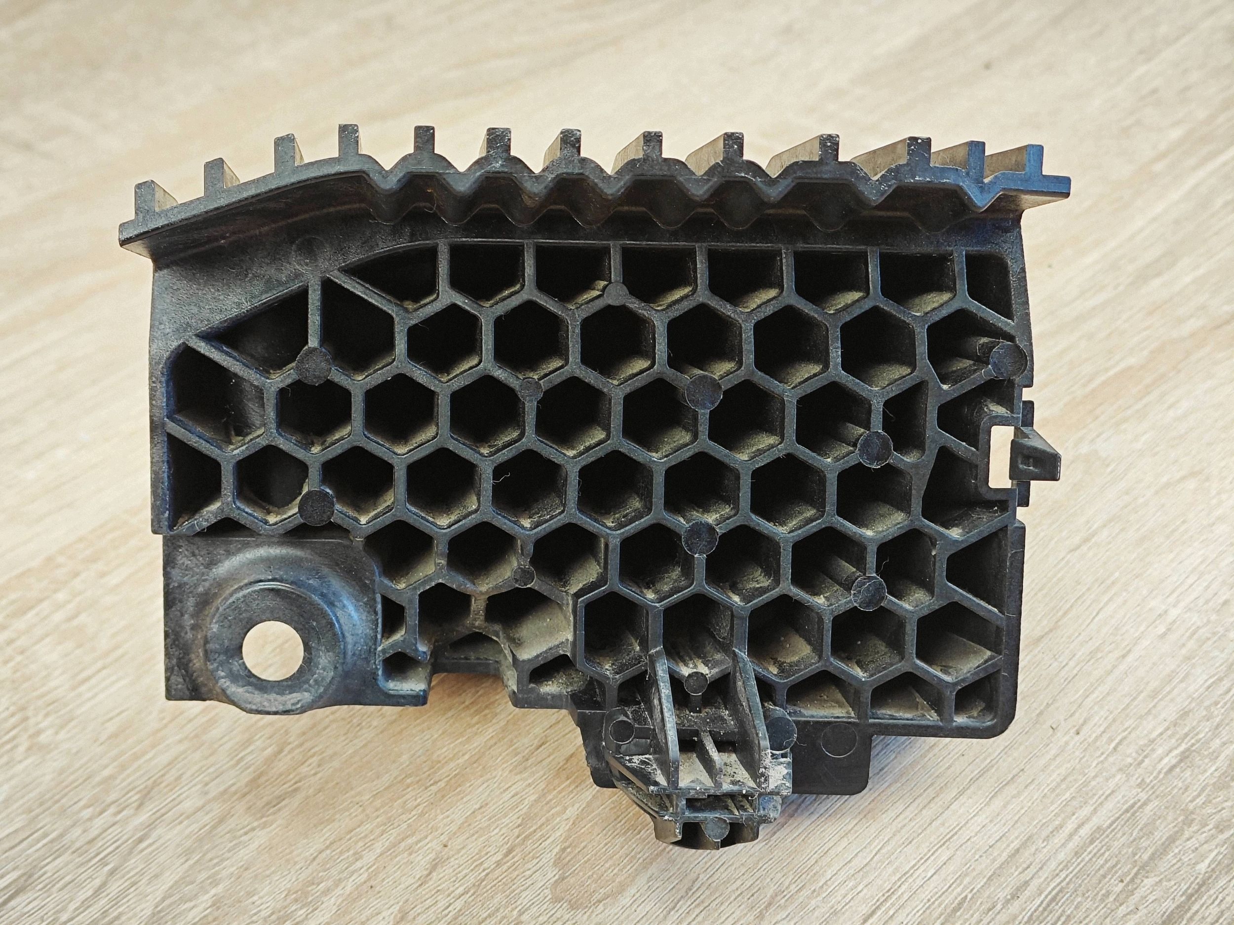 BMW X4 G02 LCI M-Pakket Absorber image 6