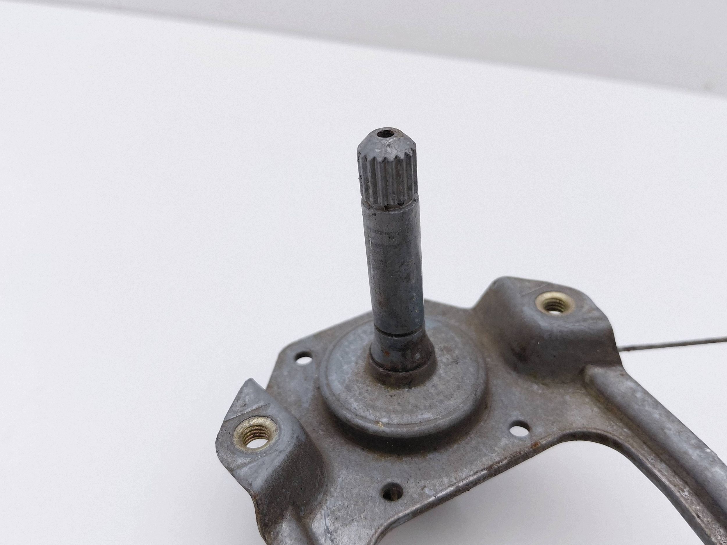 Ford Focus I Manual Window Regulator image 6