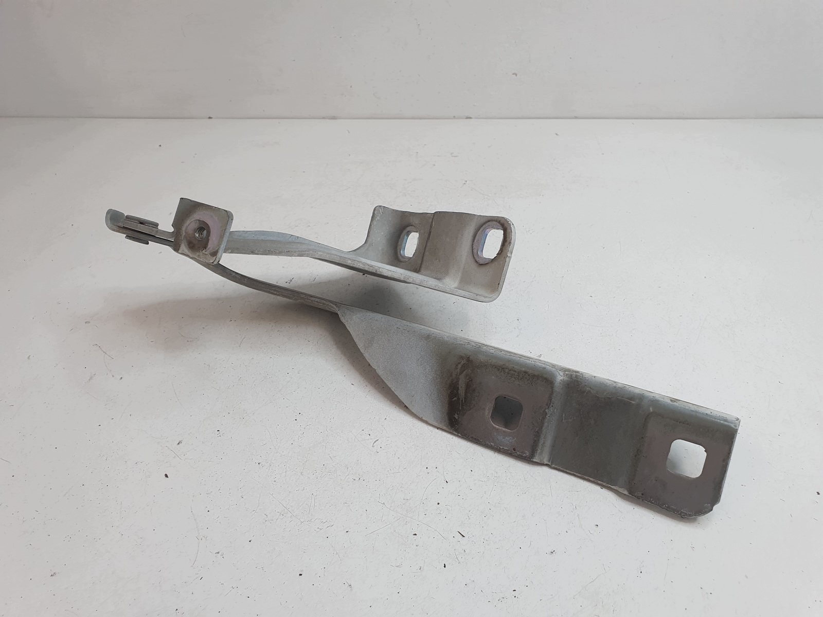 Charnière capot Renault Kadjar 654015255R image 3