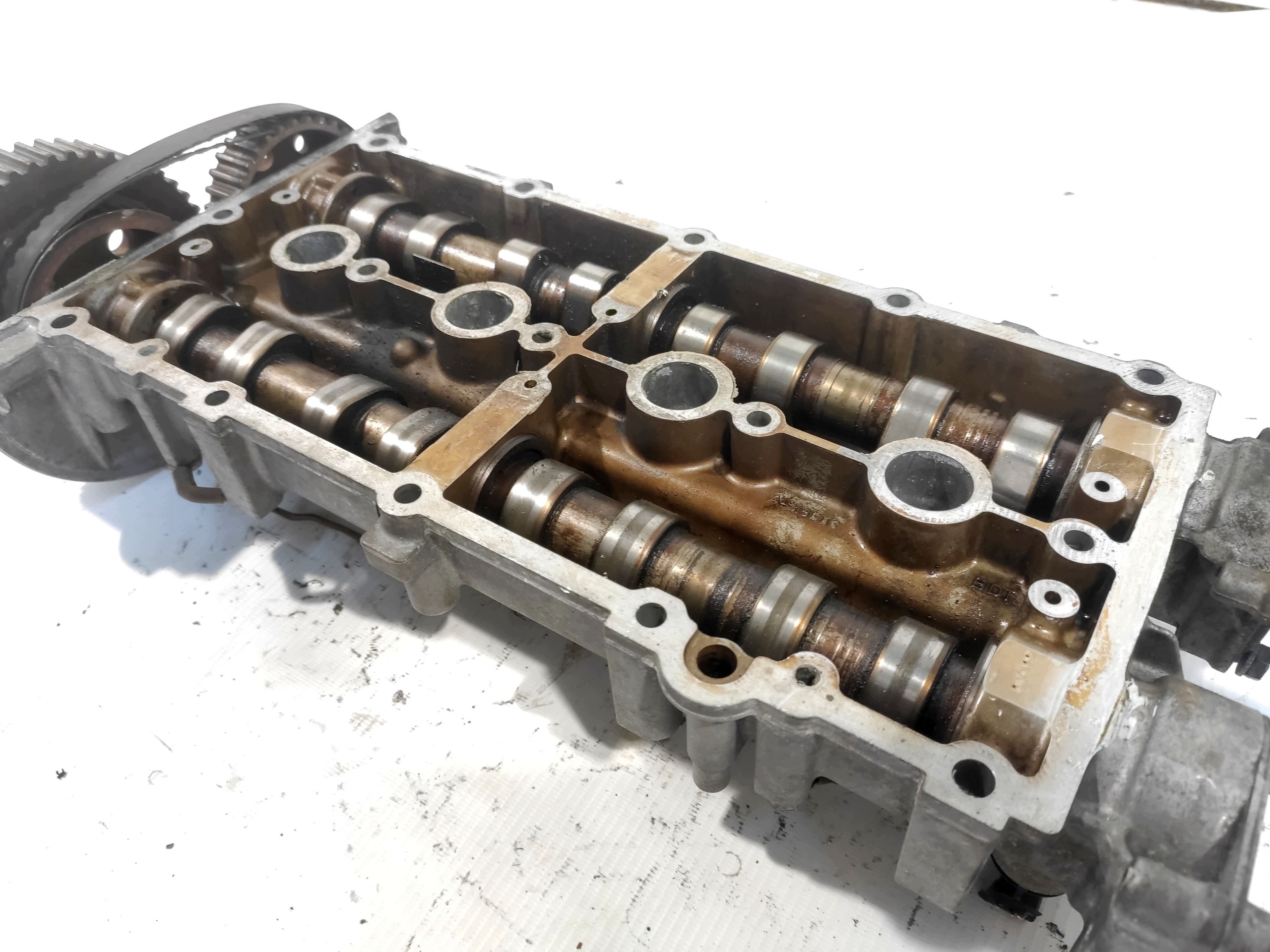 Couvre-culasse VW Golf IV 1.6 16V AZD BCB image 4
