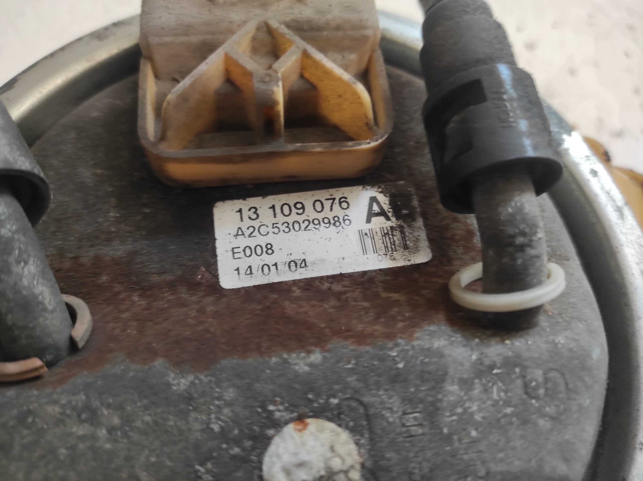 Pompa paliwa Opel Corsa C 1.7 CDTI image 3