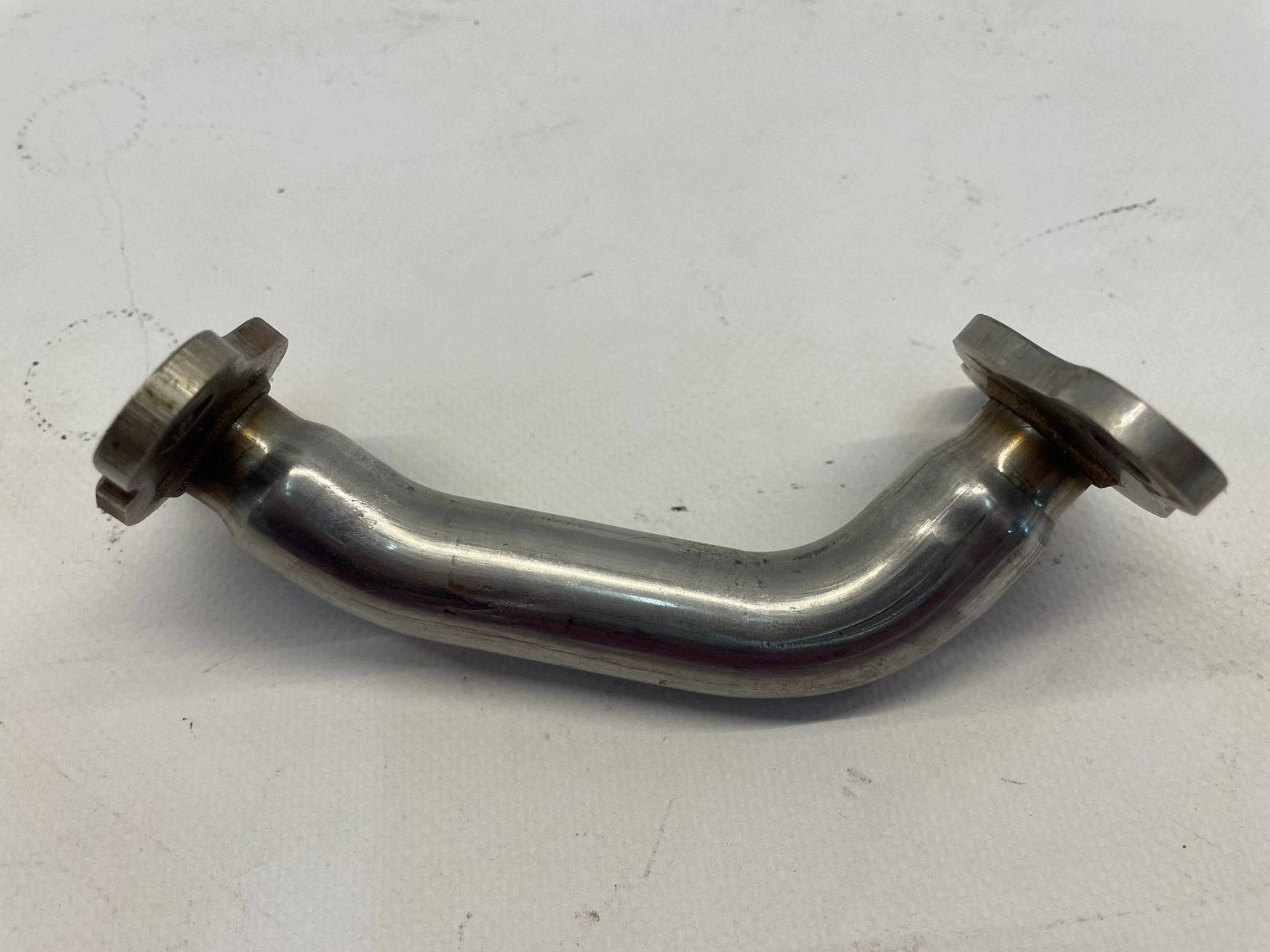 Toyota Corolla E21 C-HR Prius IV 1.8 Hybrid EGR Kühlmittelrohr OEM OYT31554