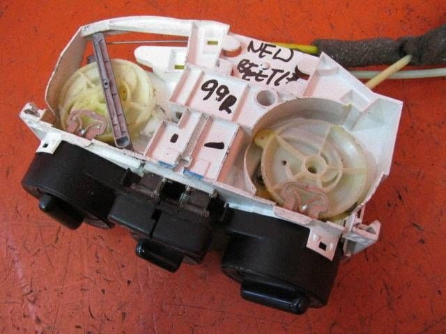 Panneau de commande de ventilation VW New Beetle 1C0820045D image 4