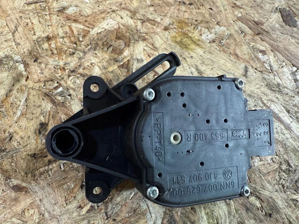 Luftmengenmesser VW Golf IV 1J0907511 1.9 TDI image 7
