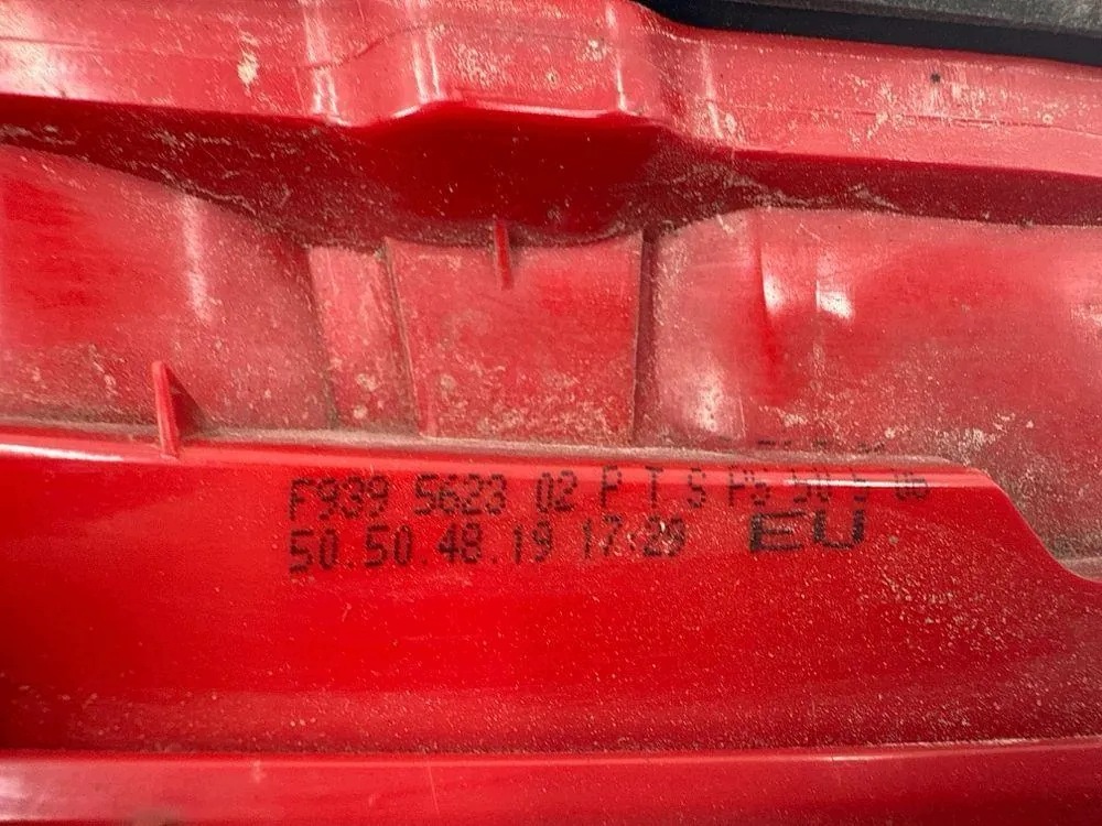 Used Parking Light ALFA ROMEO 159 Sportwagon 2.4L image 8