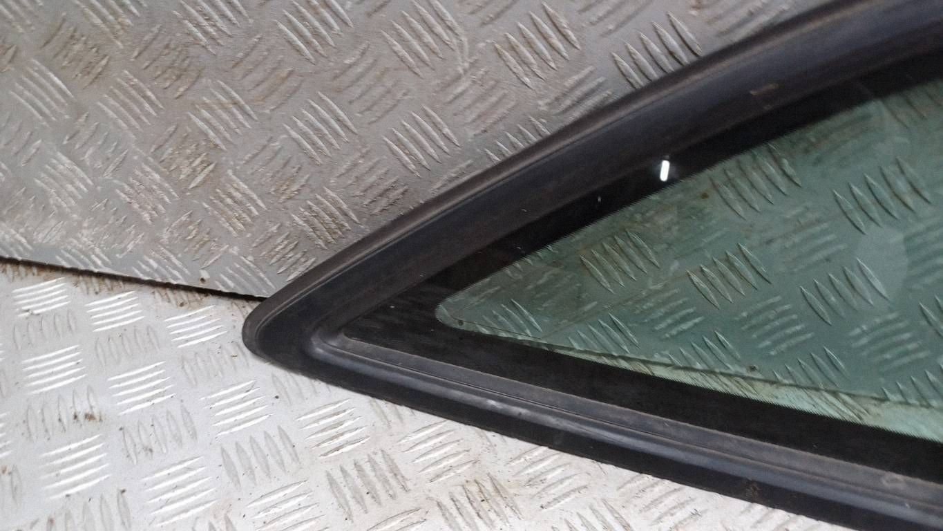 Ford Mondeo MK5 Kombi Heckscheibe rechts OEM MIP18447