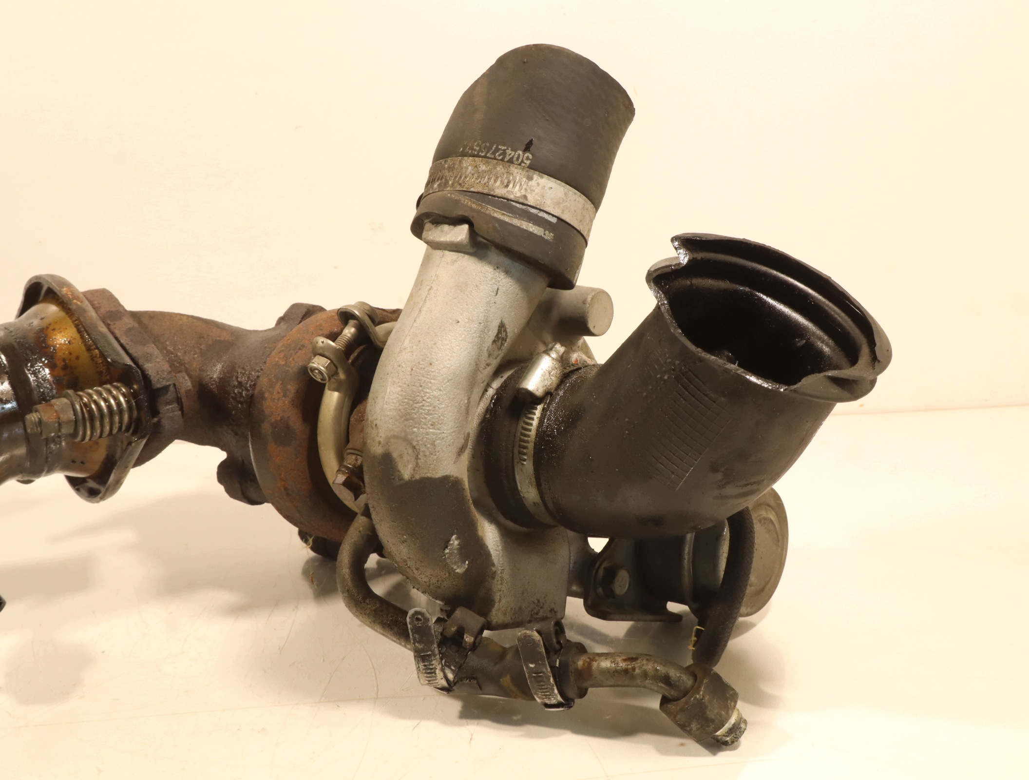 Turbo Iveco Daily IV 2.3TD 49135-05121 Usado image 5