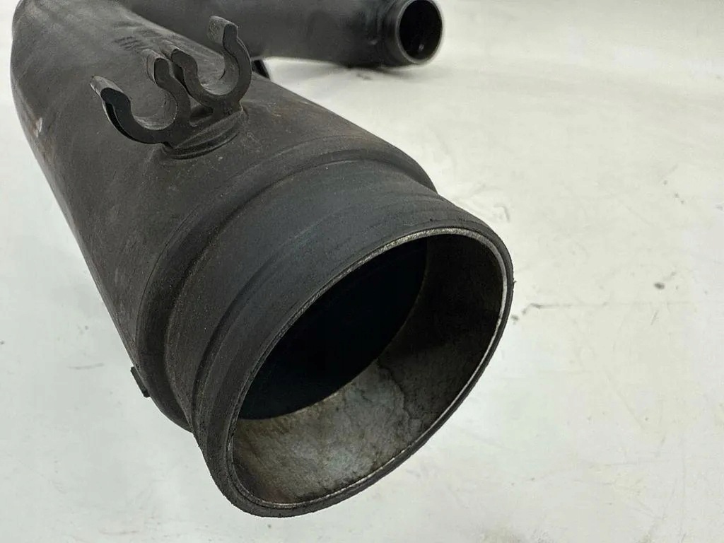 Tuyau d'intercooler VW Golf V Variant 1K0129654AD image 9