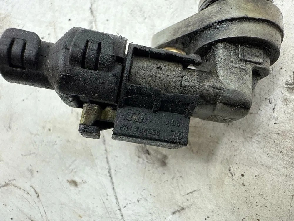 Used Crankshaft Position Sensor Alfa Romeo 159 284556 image 6