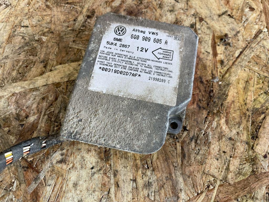 Module de suspension VW Golf IV 1.9 TDI 6Q0909605A image 5
