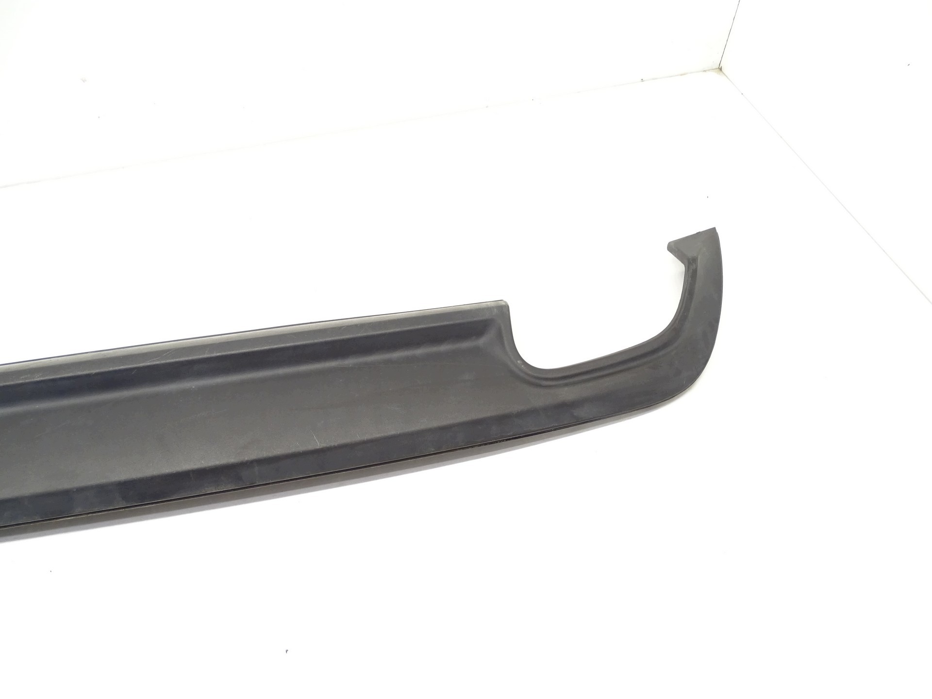 Embellecedor Parachoques Mercedes SLK R172 A1728851525 image 3