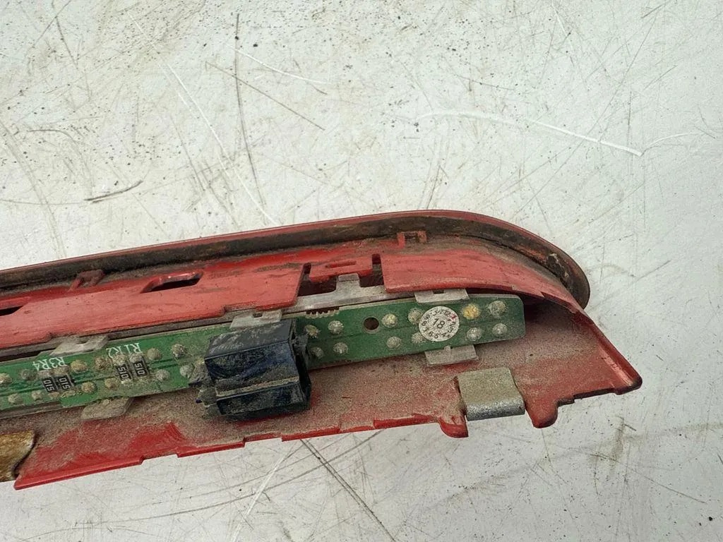 Extra remlicht VW Passat Variant B6 (3C5) 05311810 image 5