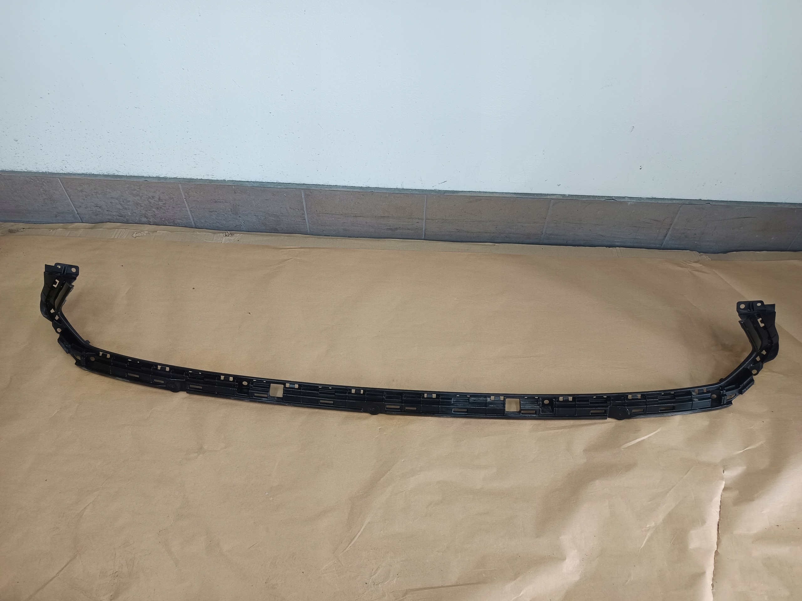 Lijst bumper Hyundai Kona 2 EV 86539-HF100