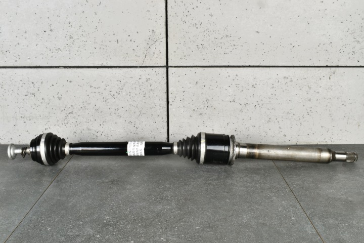 BMW i5 G60 G61 i7 G70 Semieixo Direito Traseiro 5A257A4