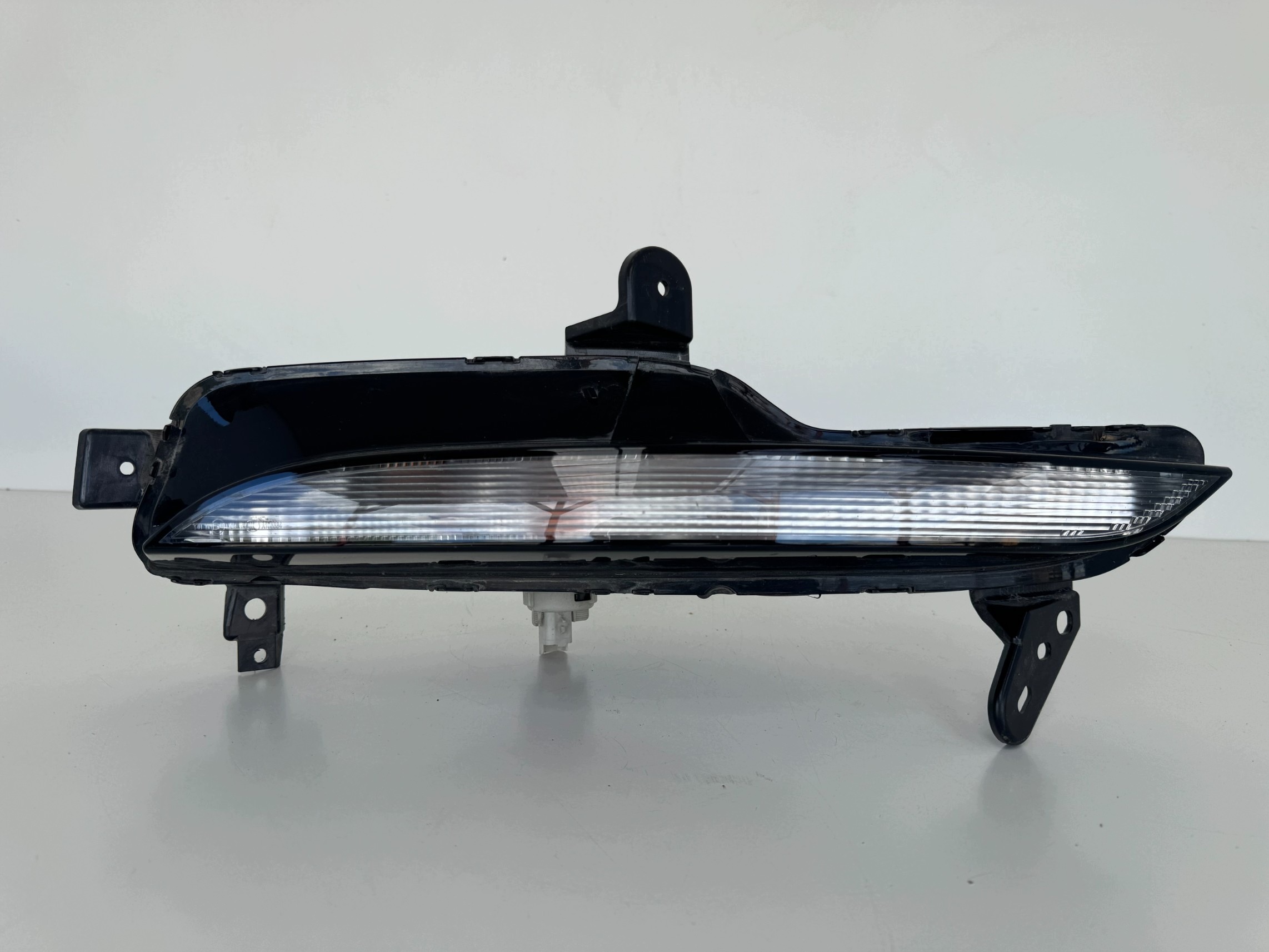 RENAULT MEGANE IV 4 DIRECTED LAMP HALOGEN RIGHTS 261306376R