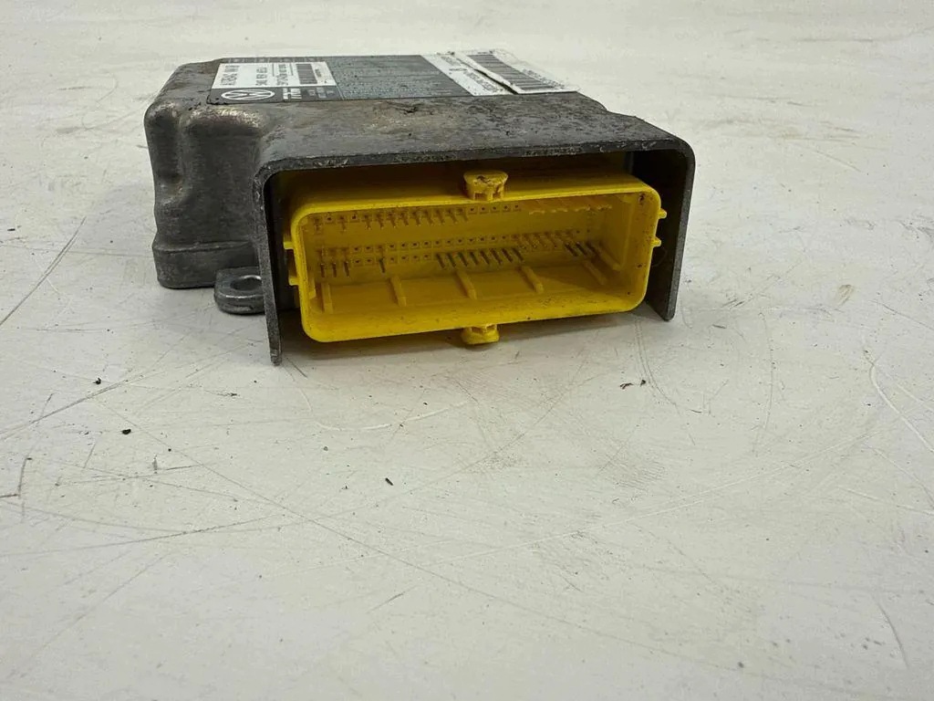 Module suspension VW Passat Variant B6 20H13S1916 image 6
