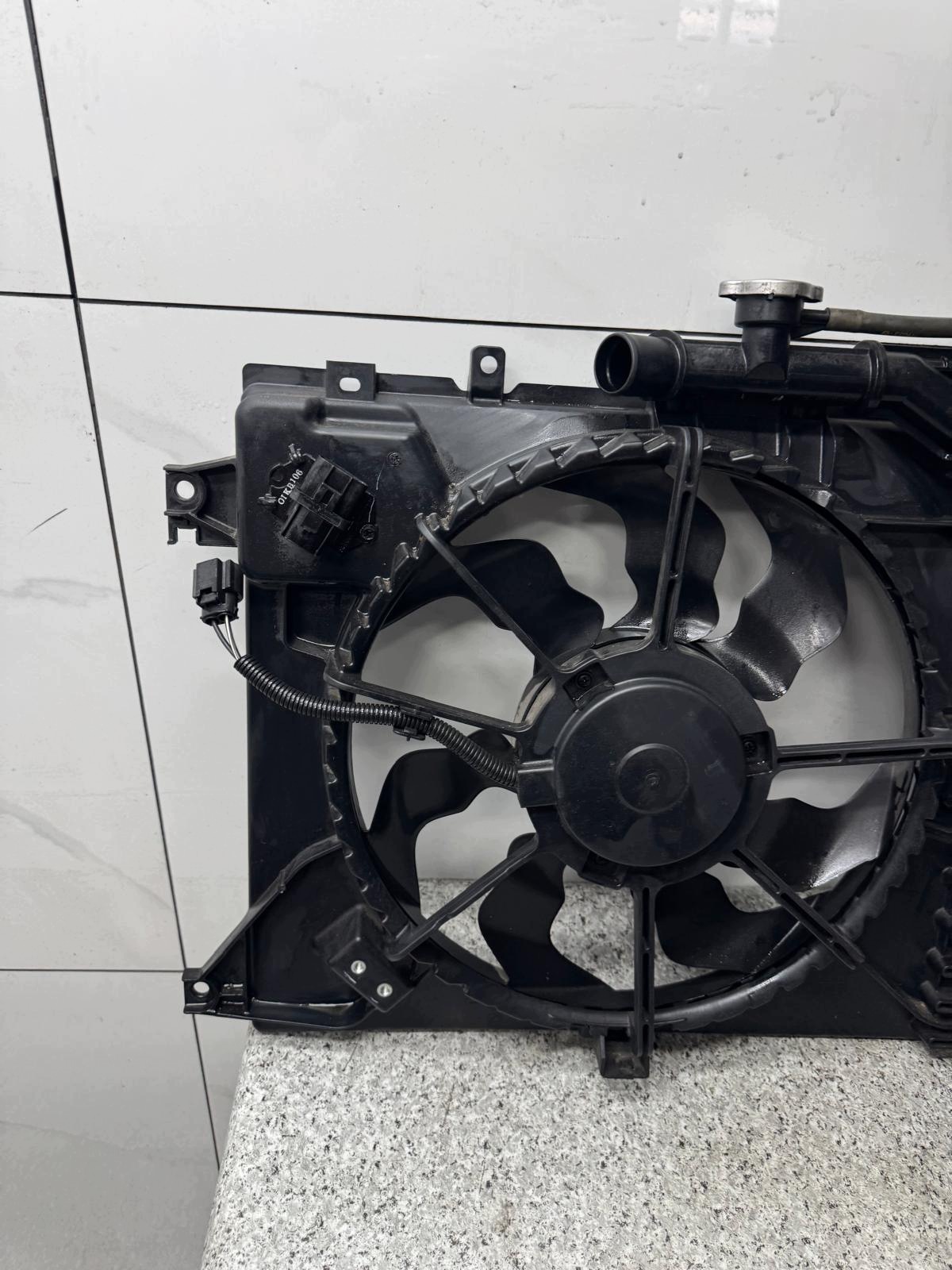 Ventilador radiador Mazda CX30 CX-30 2019-25 2.0 Skyactiv image 5