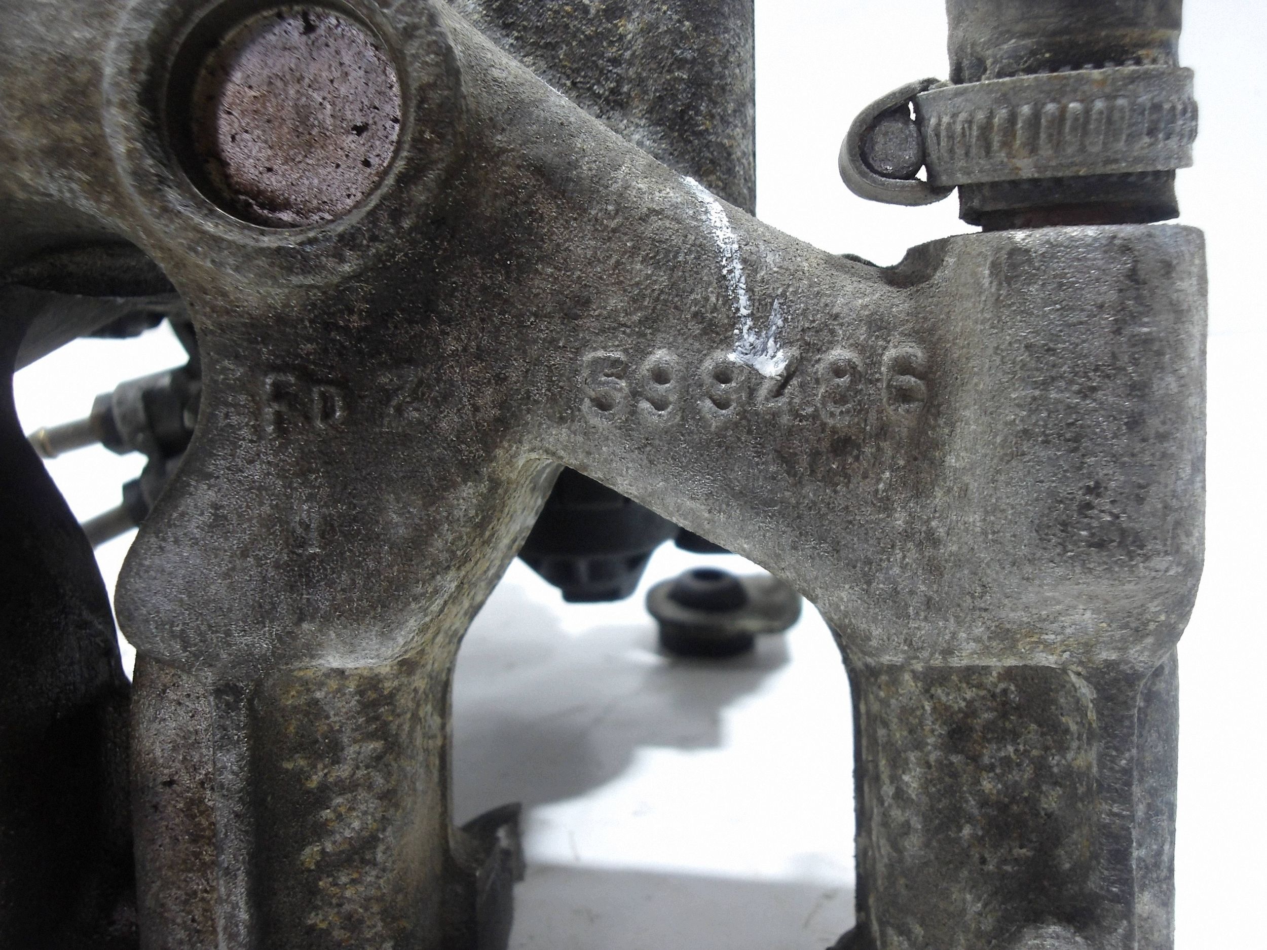 Intake Manifold for Volvo 460 Mono-Jet