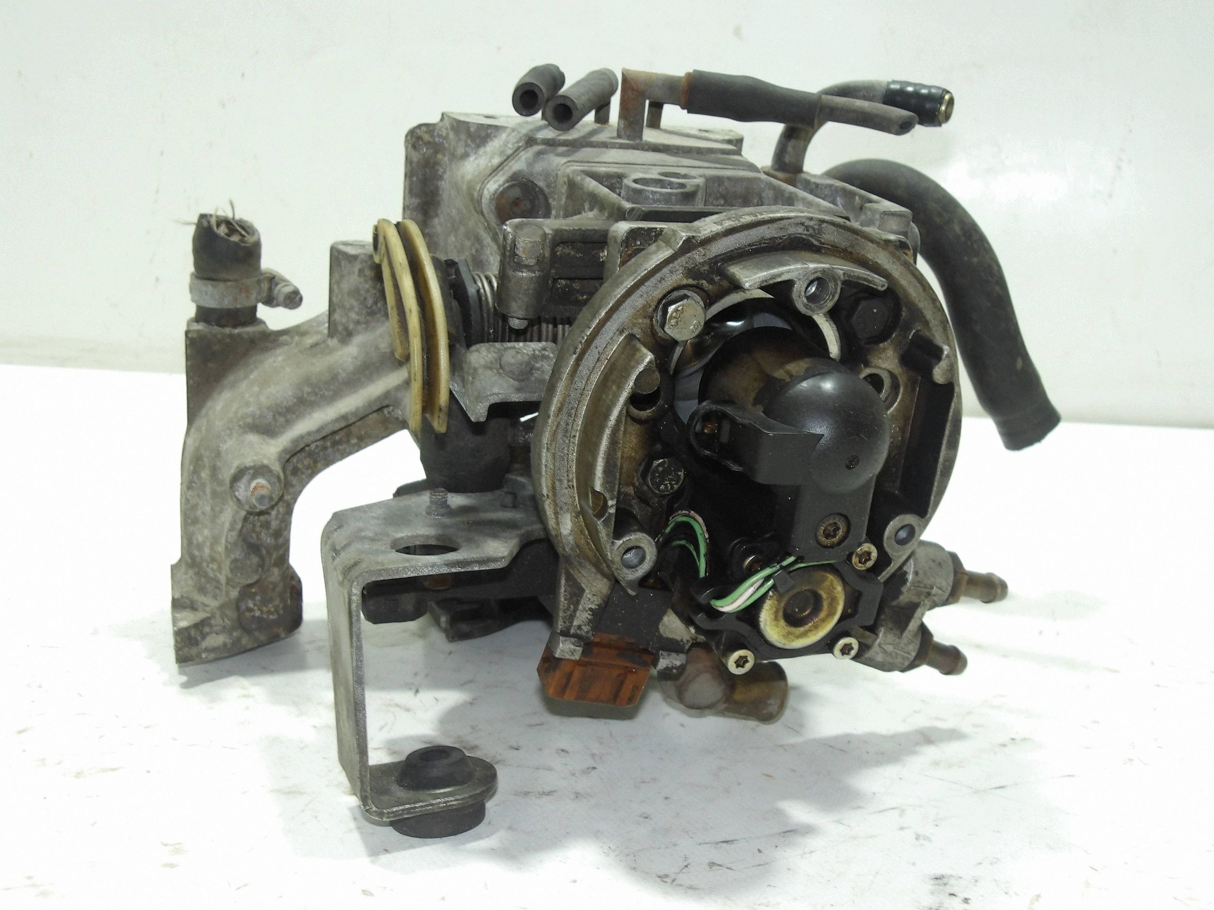 Ansaugkrümmer Vergaser Monoinjection Volvo 460 image 5