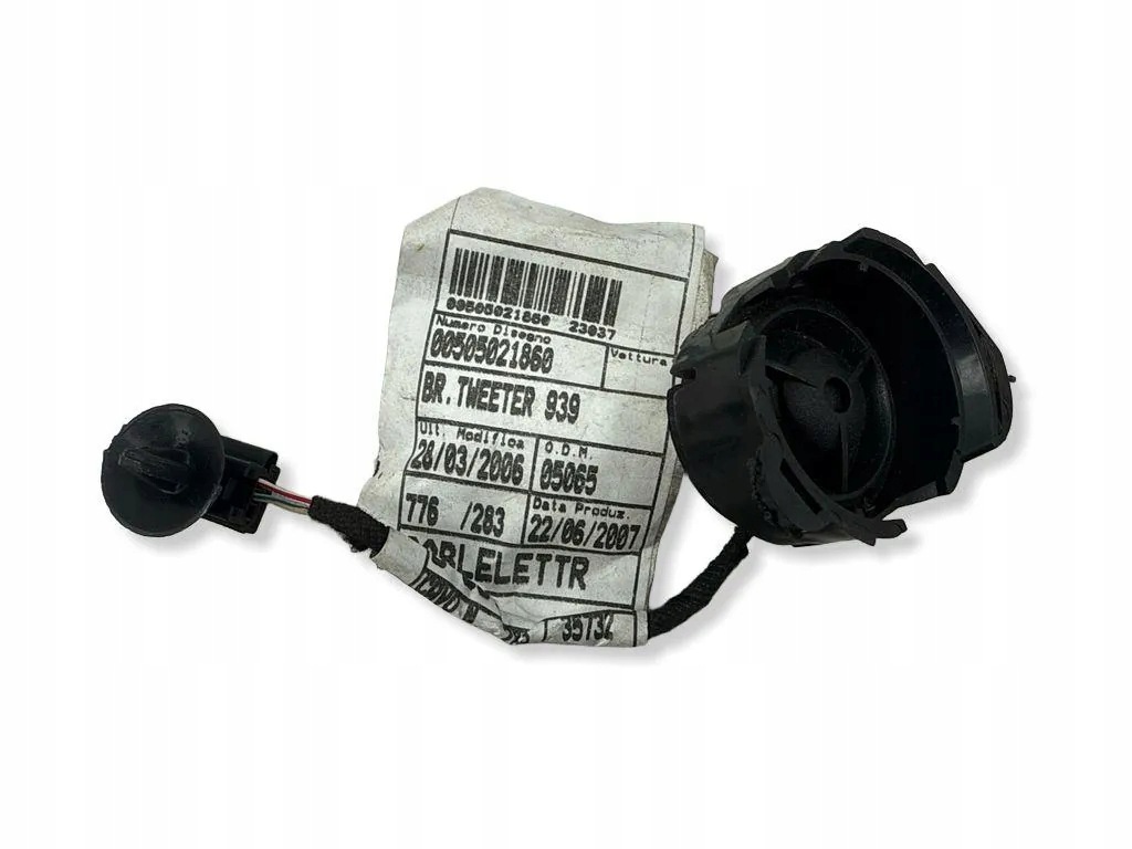 Alfa Romeo 159 keskikaiutin 00505021860