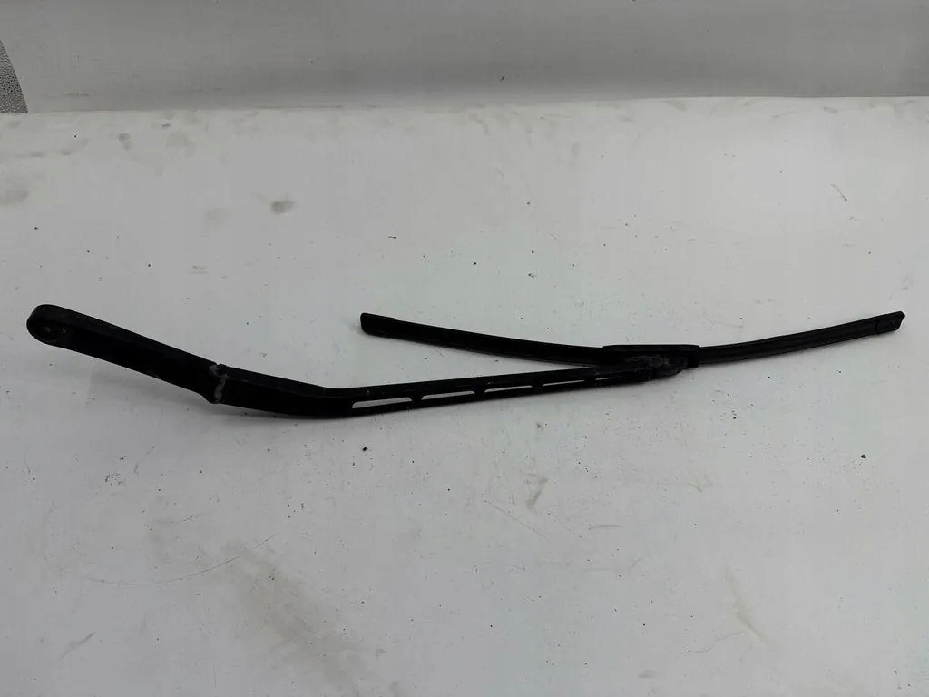 Mercedes A2038202544 Scheibenwischerarm image 2