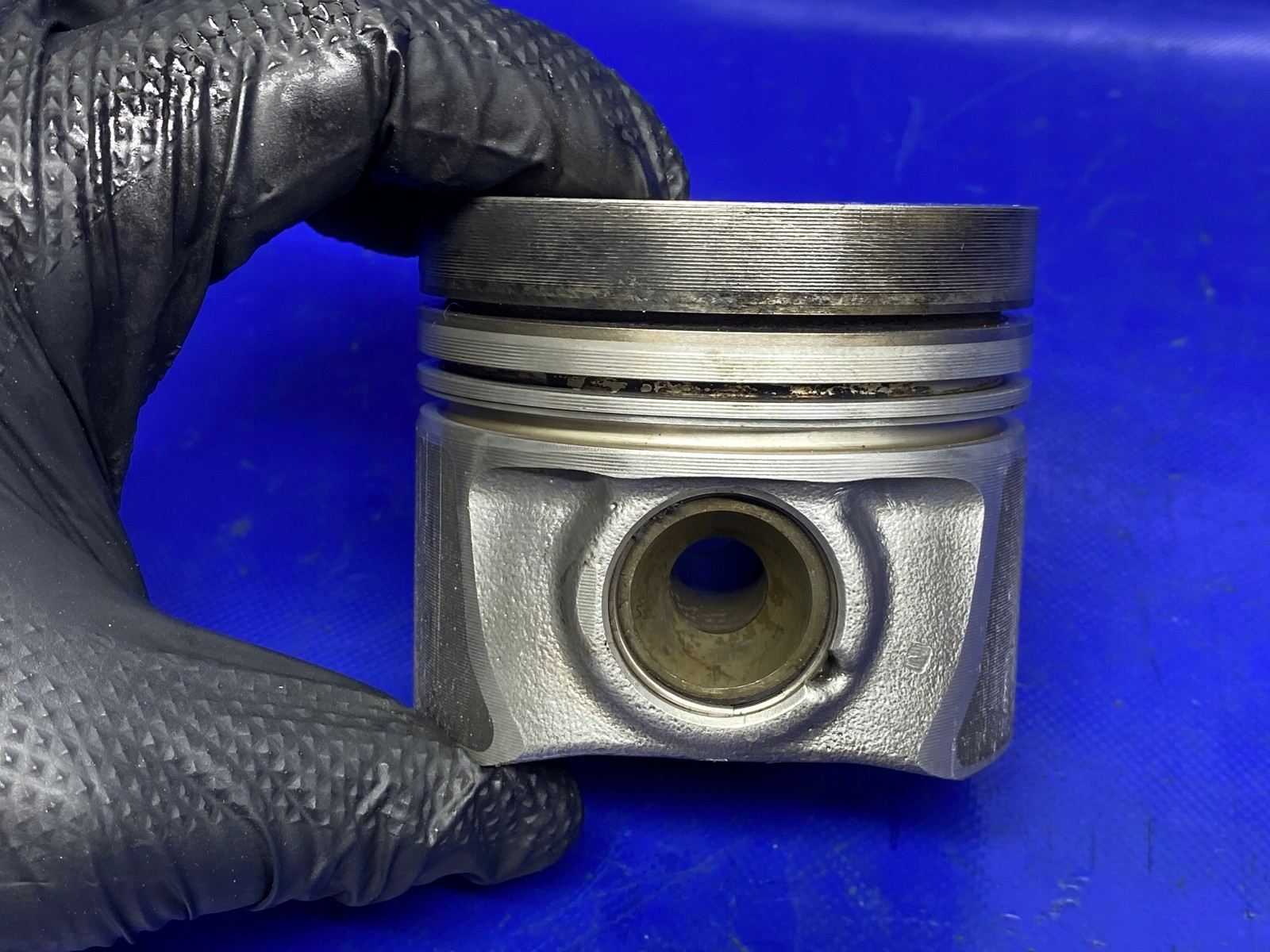 Piston VW Golf VI Skoda Seat Audi 1.6 TDI CAY image 6