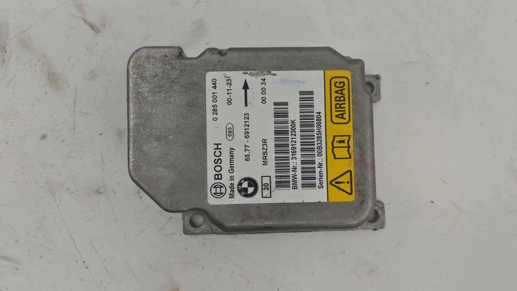 BMW 3 (E46) jousitusmoduuli 6912123 3.0D 135kW 2001