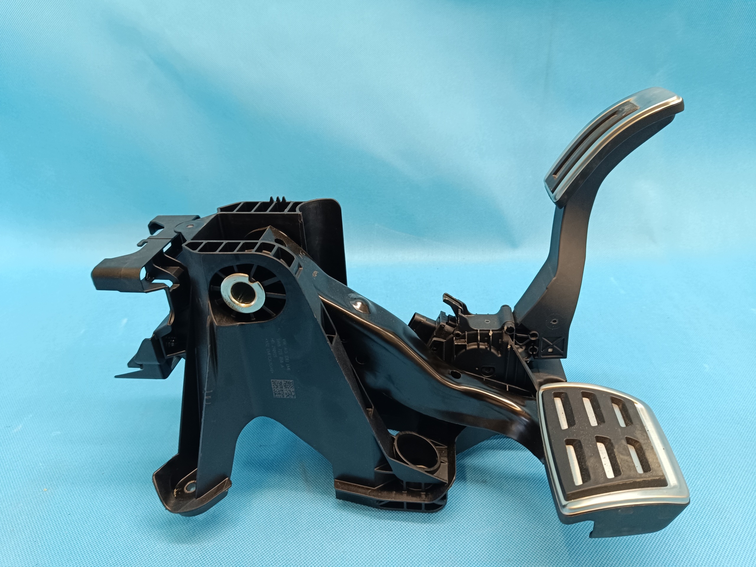 Support pédale accélérateur Skoda Octavia IV VRS image 4