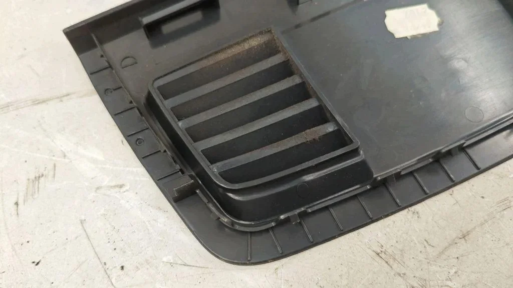 Grille de ventilation arrière BMW 3 E91 image 5