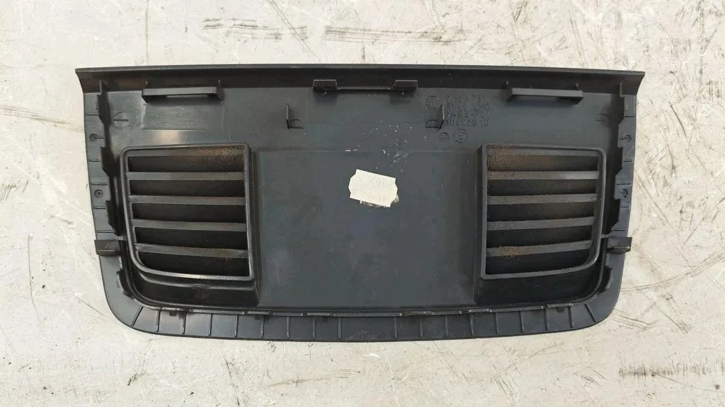 Grille de ventilation arrière BMW 3 E91 image 6