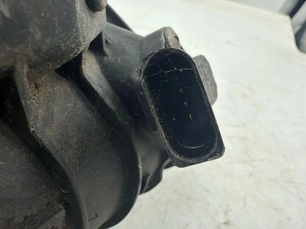 Intercooler Audi A3 8L1 1.9 TDI 1J0145803 image 5