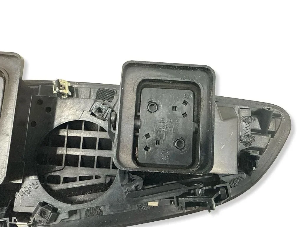 Grille ventilation arrière Alfa Romeo 159 LS376611 image 9