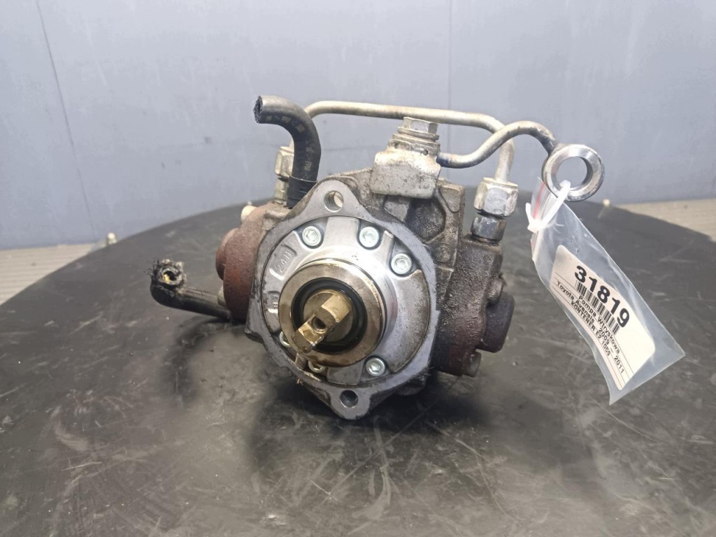 Toyota Avensis T27 2.0 D4D Injectiepomp 22100-0R040 image 2