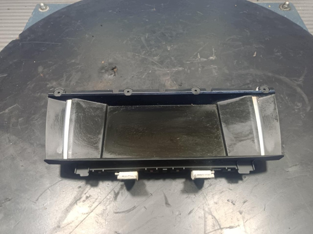 BMW X3 F25 Display Radio Navigation W-31760 image 2