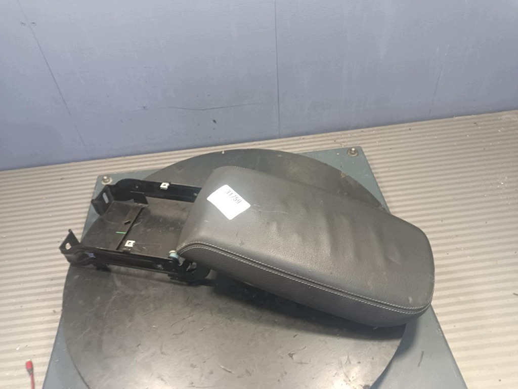 BMW X3 F25 Armrest OEM W-31759- Used