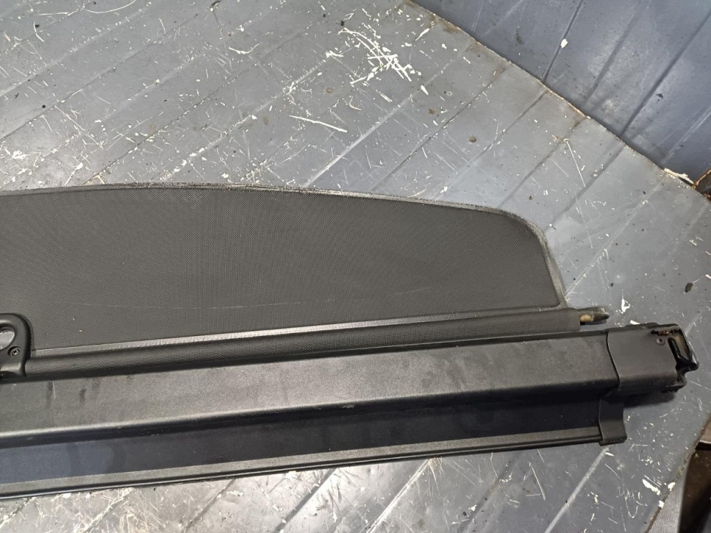 BMW X3 F25 LIFT Rollo Kofferraum W-31761- image 6
