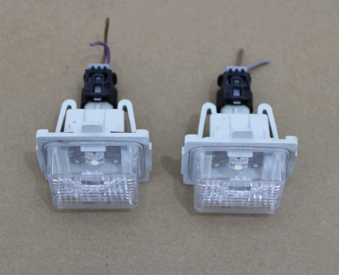 2x Lámparas matrícula LED Mercedes W207 C207 Lift image 8