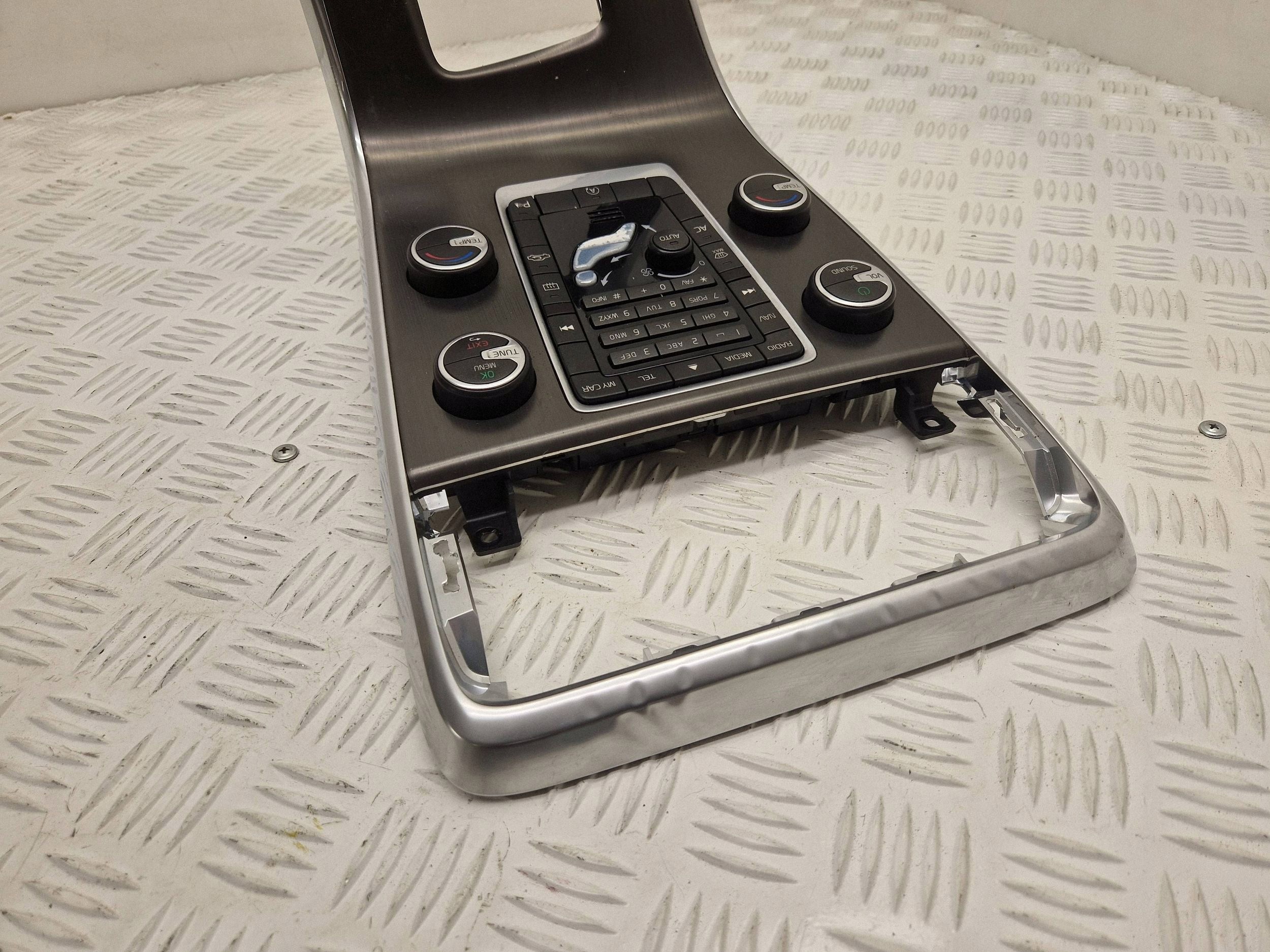 Panneau de climatisation Volvo V60 2012 (OEM 8632427) image 7