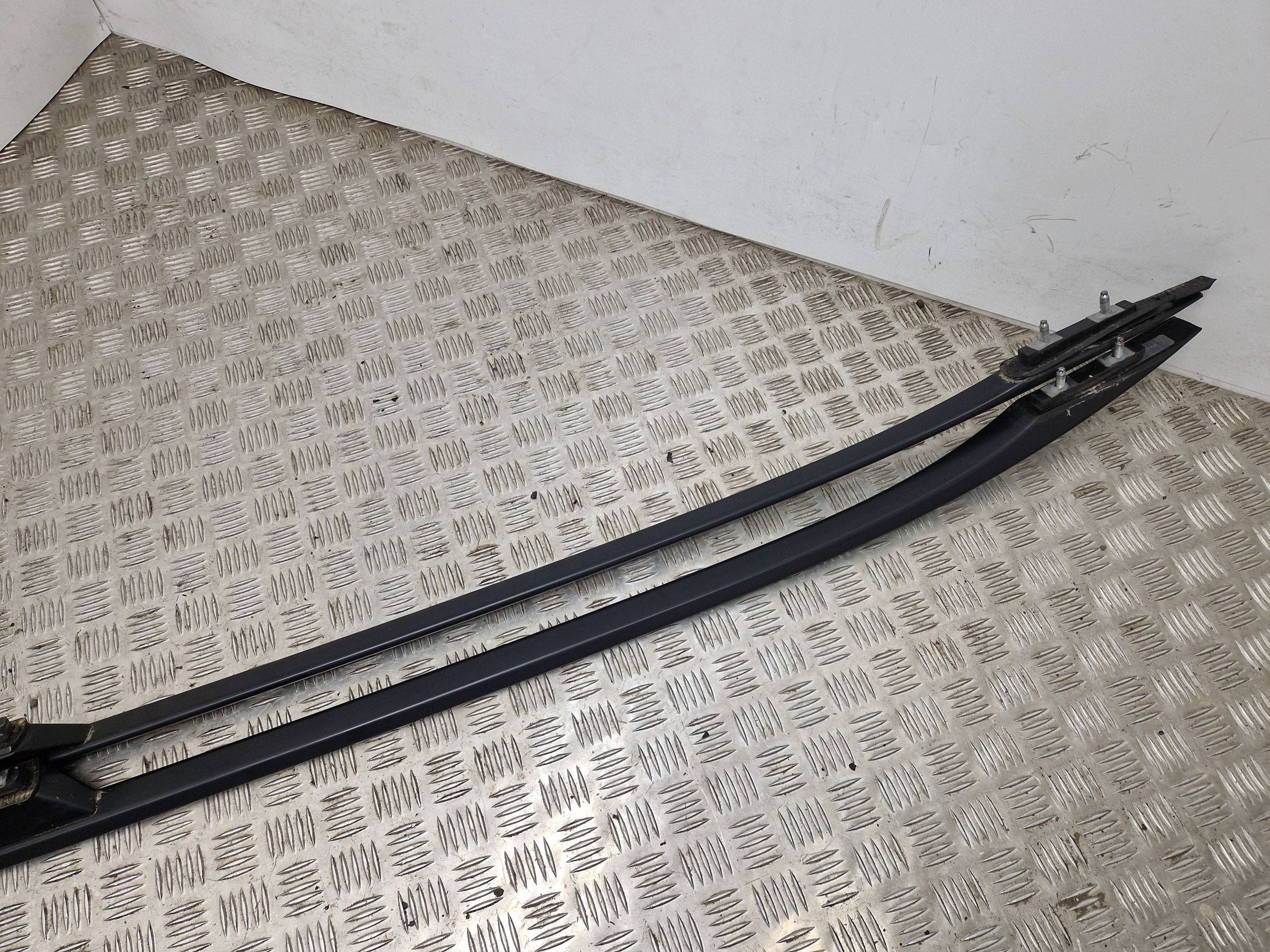 Dakrails Mercedes-Benz ML W164 UVY60932 image 9