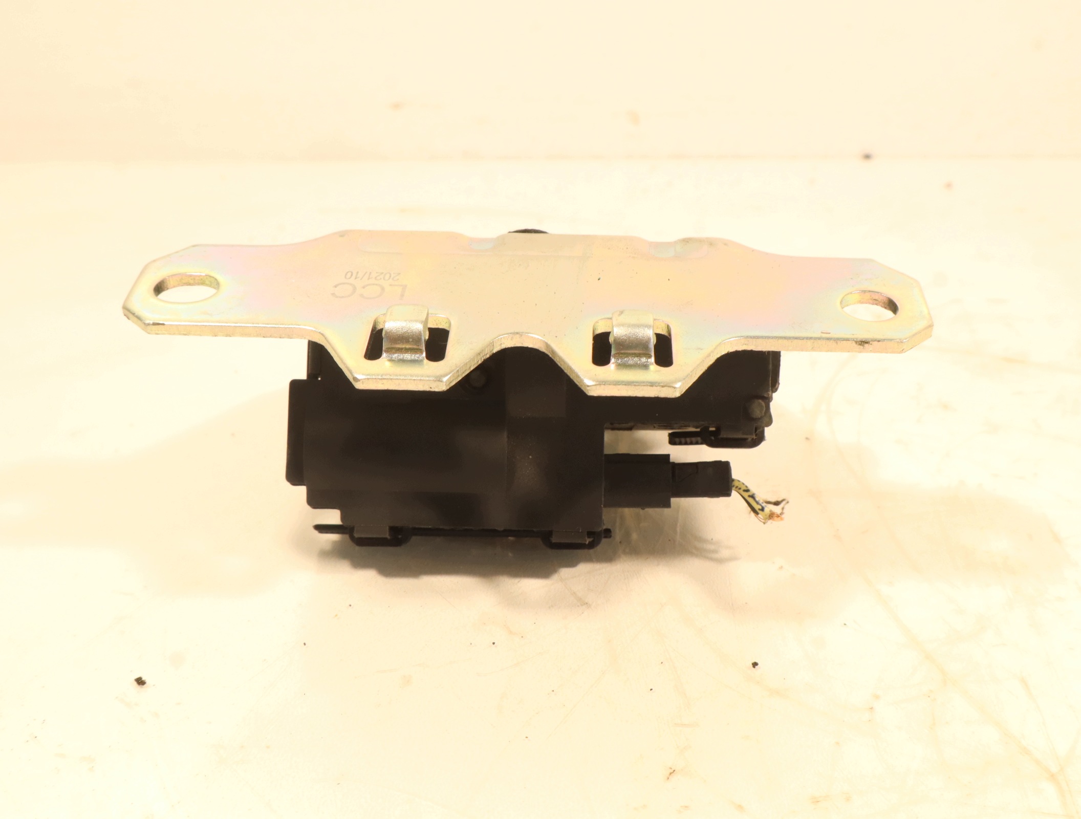 Serrure de hayon Opel Insignia A (Q11235) image 6