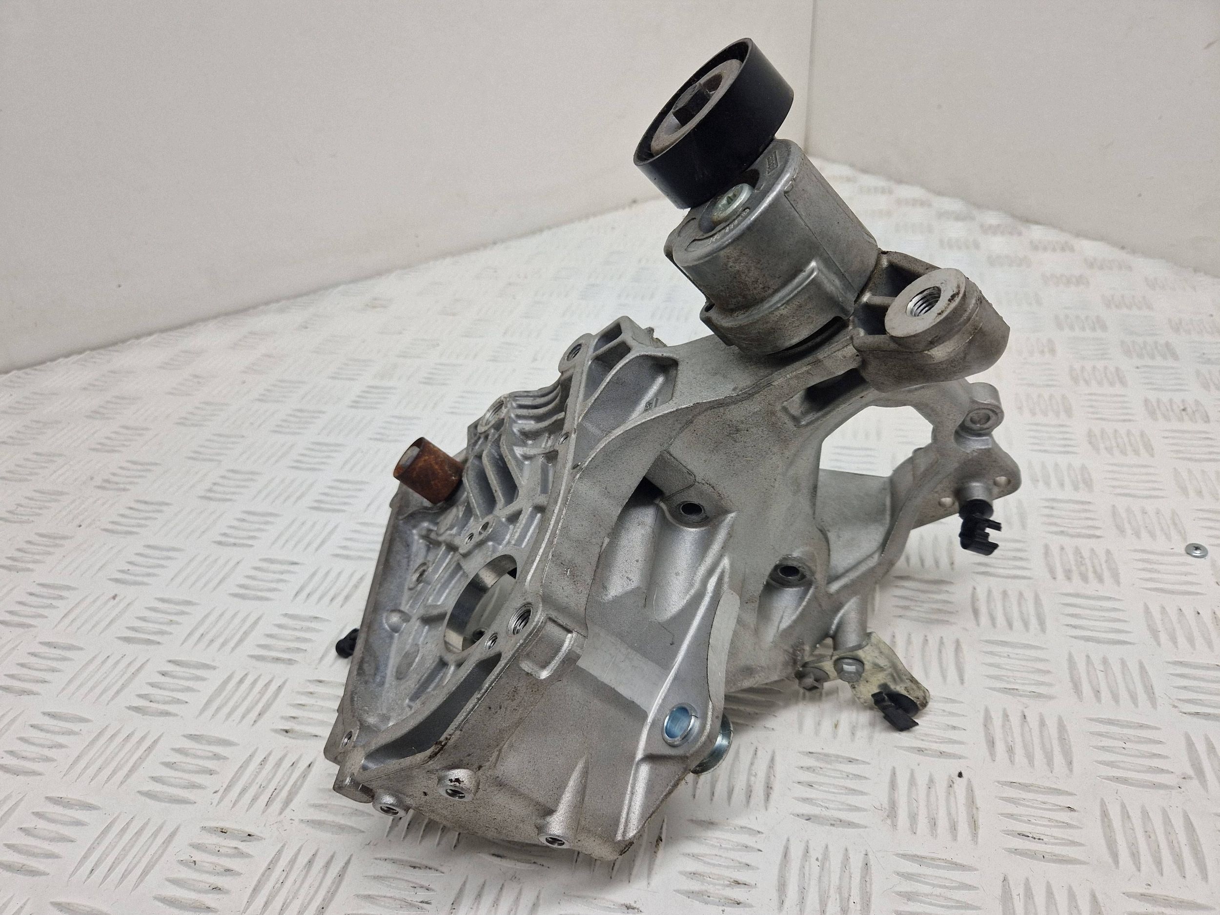 Fixation Pompe à Carburant Jeep Renegade 46349559 image 6