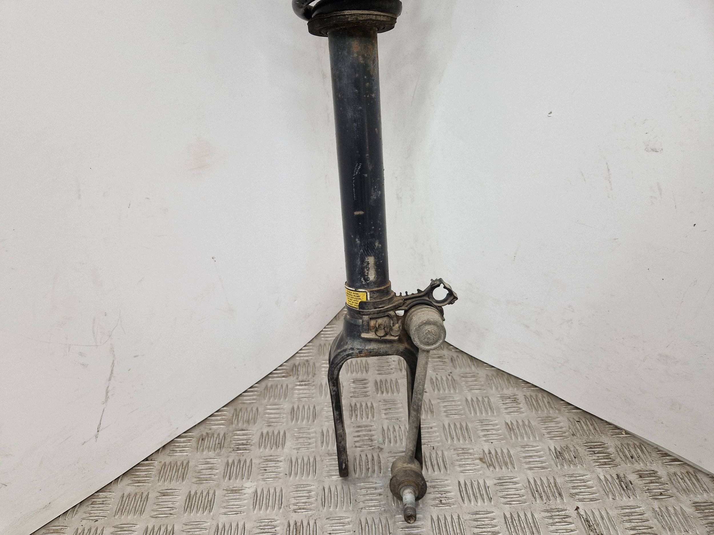 Etujousi vasen ML W164 UVY60835 image 5