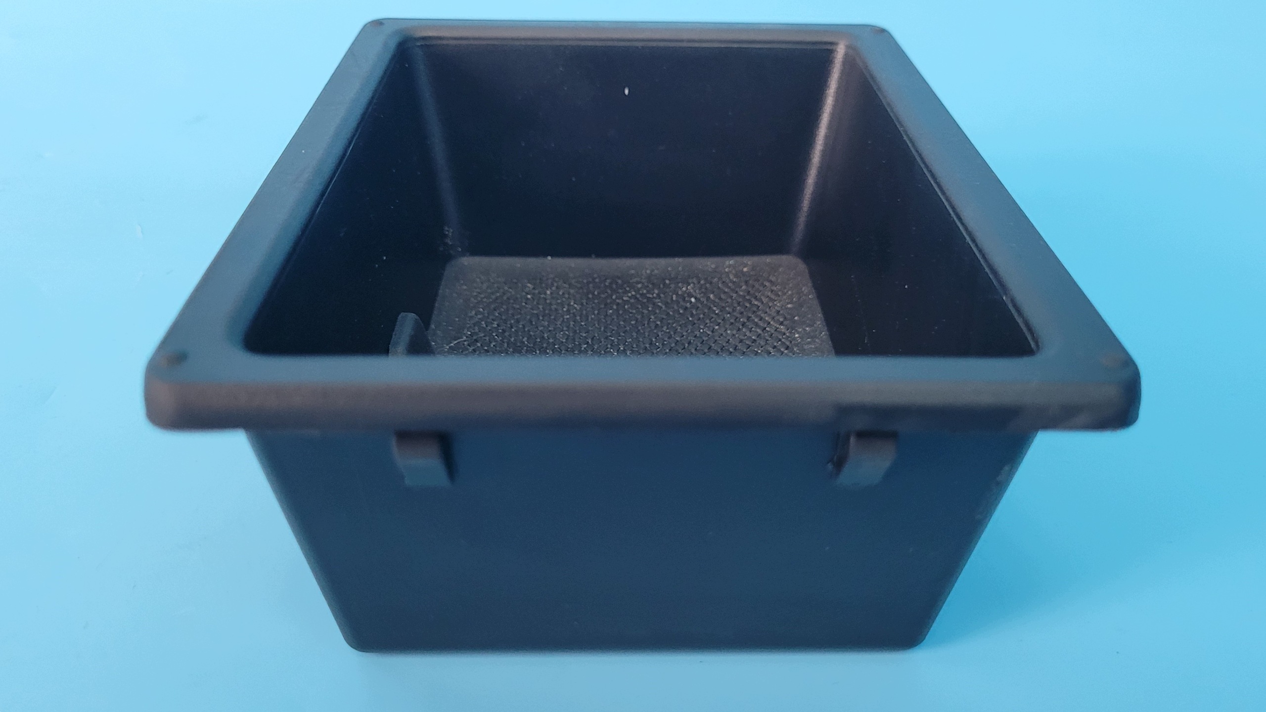 Mercedes W254 X254 GLC 300de Console Storage image 9