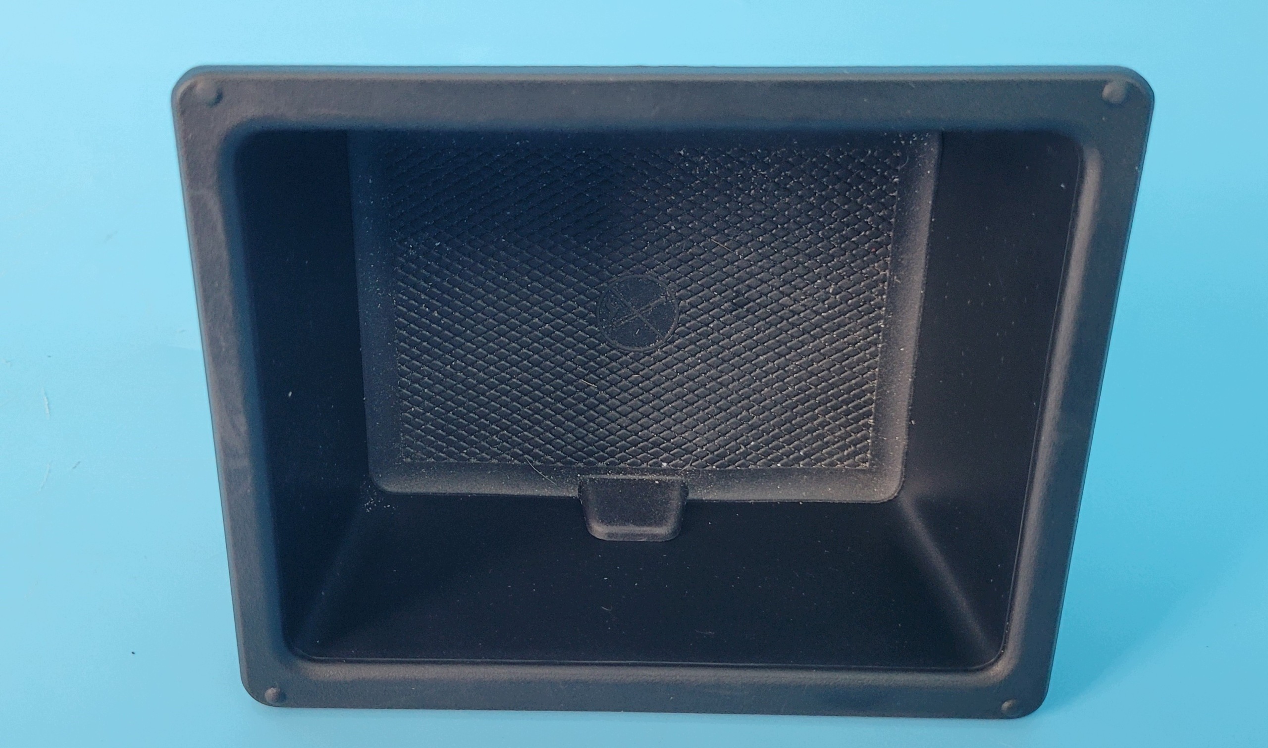 Mercedes W254 X254 GLC 300de Console Storage image 10