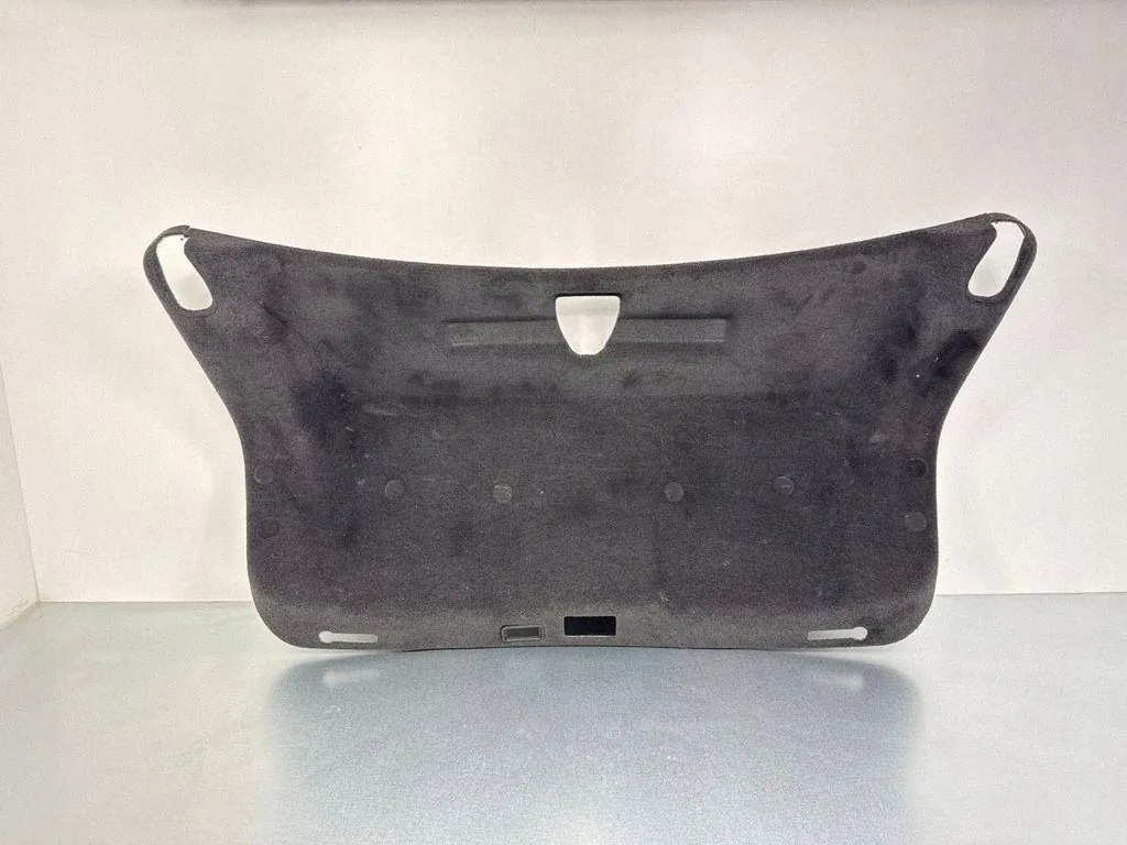 Finition couvercle coffre AUDI 4N0867975A 2019 image 2